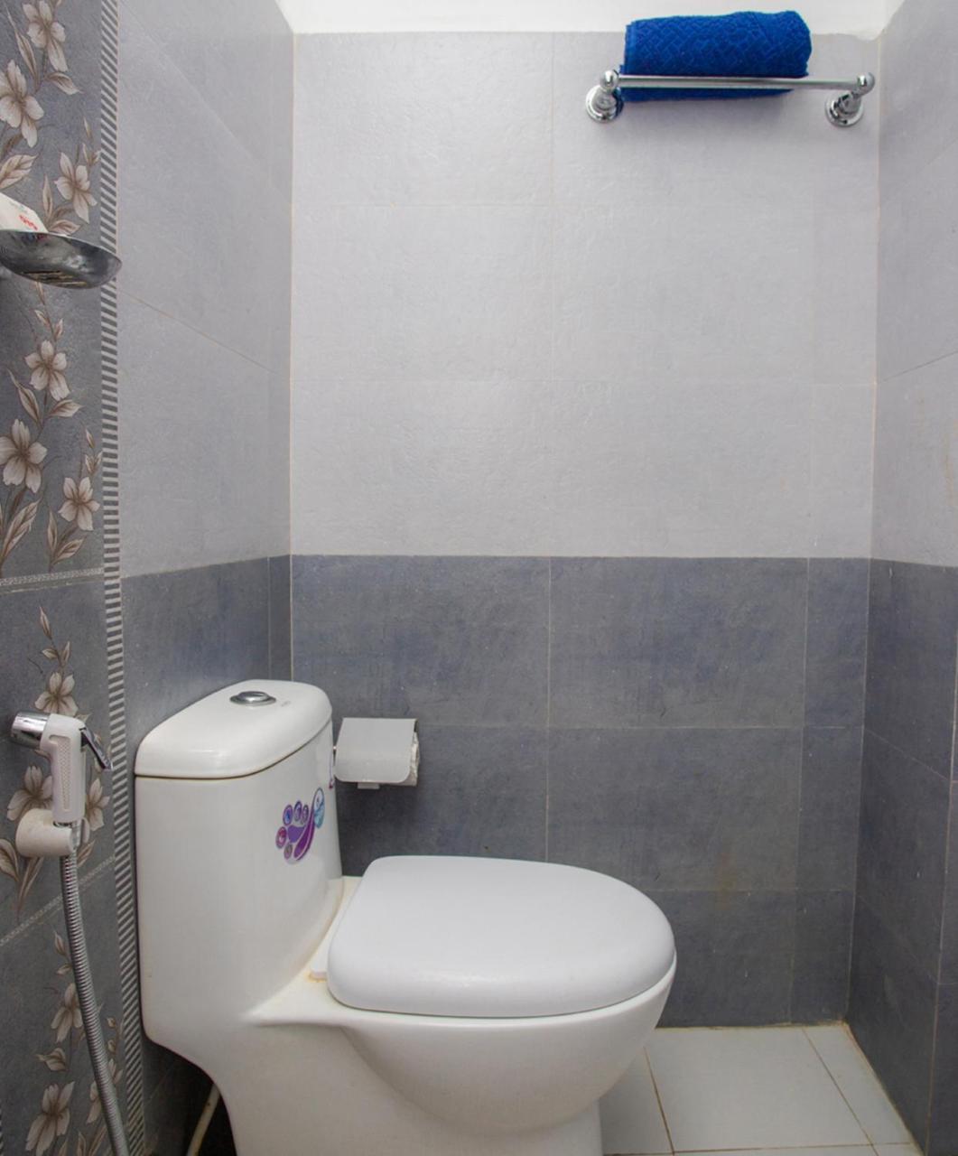 Oyo 142 Co International Guest House Kathmandu Exterior foto
